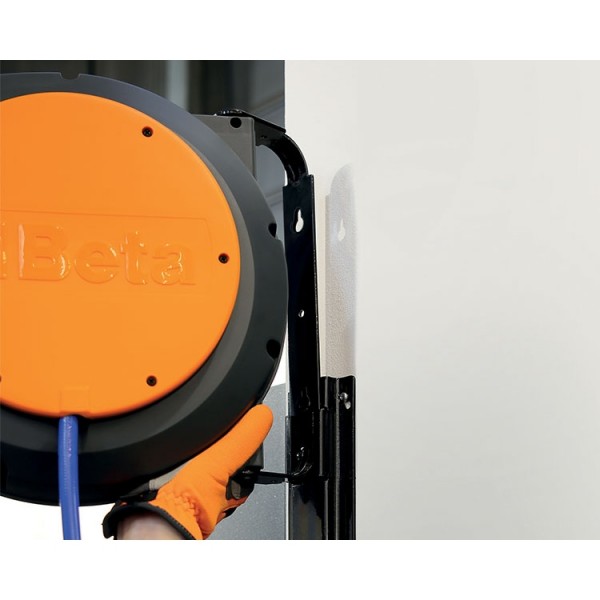 BETA Tools 1842 Automatic cable reel with LED inspection lamp, 100-240Vac