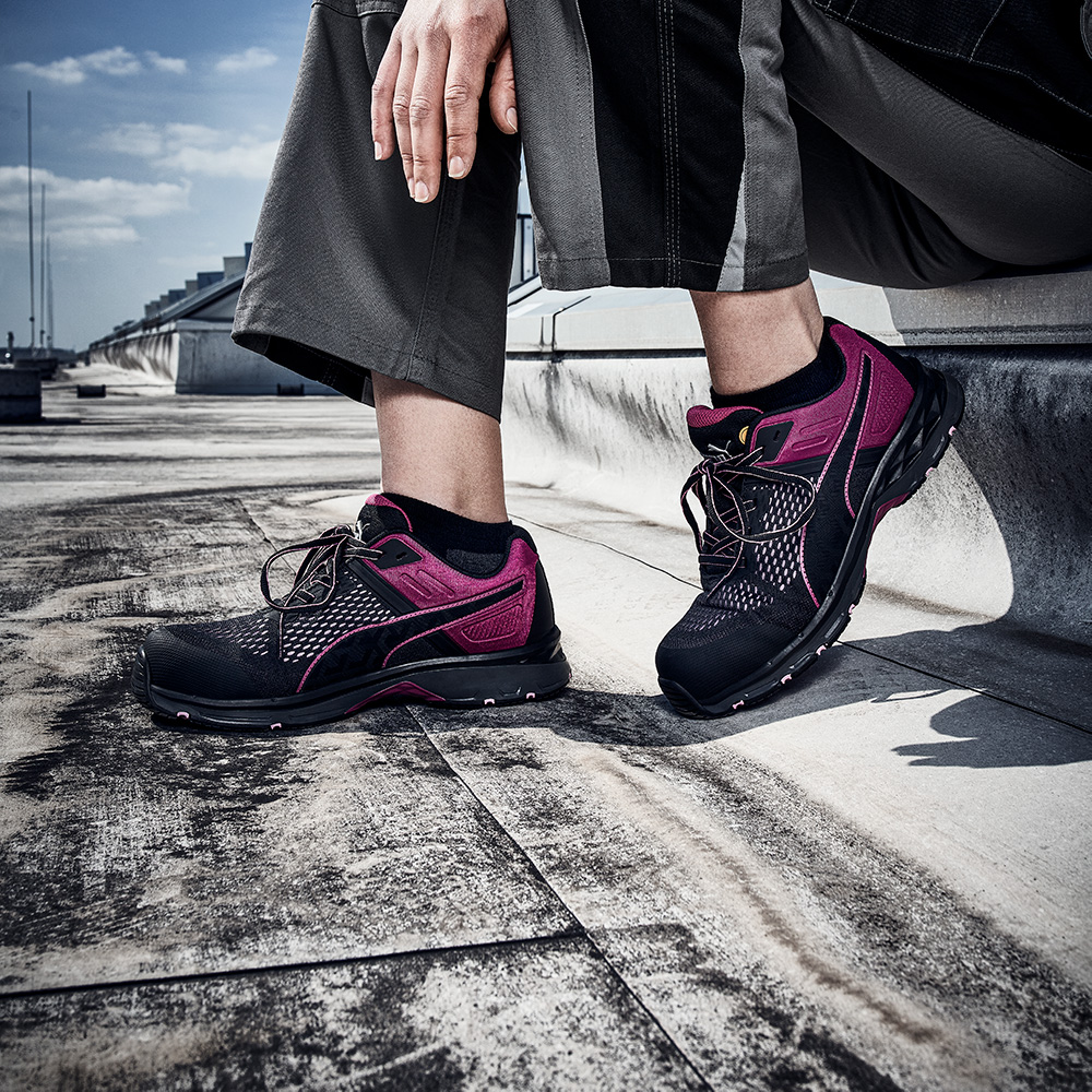 PUMA Define WNS Low S1P SRC HRO ESD Women's safety shoes sneakers trainers 