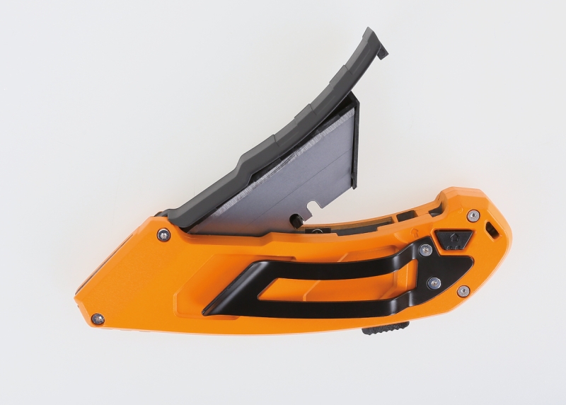 Beta Tools 1772R Utility knife with retractable trapezoidal blade, supplied with 5 blades