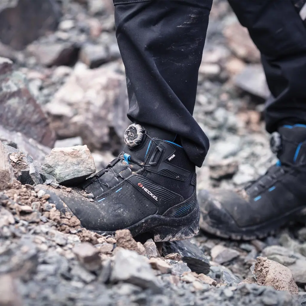 uvex Heckel MACCROSSROAD 3.0 HIGH with BOA® Fit System, Water-resistant full-grain leather, Rubber-coated toe, Metal-free midsole and toe cap. 3.5-13